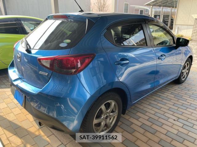 Mazda DEMIO 2015-03 7217693-2