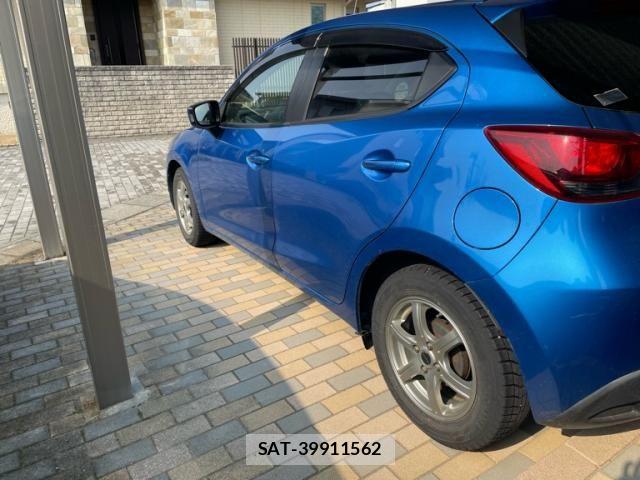 Mazda DEMIO 2015-03 7217693-3