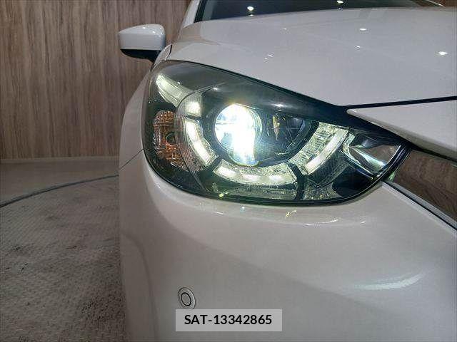 Mazda DEMIO 2016-03 7217709-10