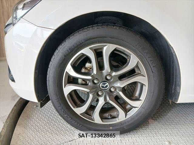 Mazda DEMIO 2016-03 7217709-29