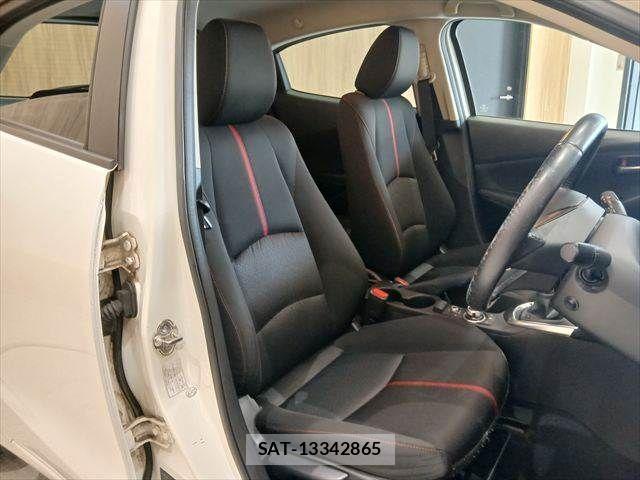 Mazda DEMIO 2016-03 7217709-6
