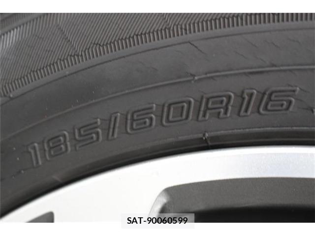 Mazda DEMIO 2015-11 7250549-21