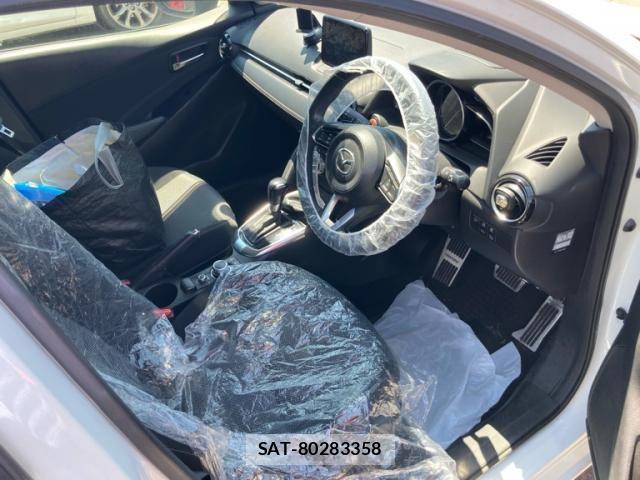 Mazda DEMIO 2018-02 7250553-9