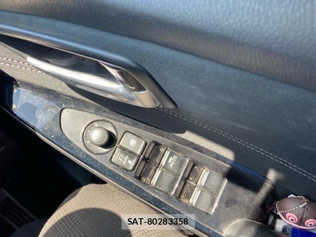 Mazda DEMIO 2018-02 7250553-17