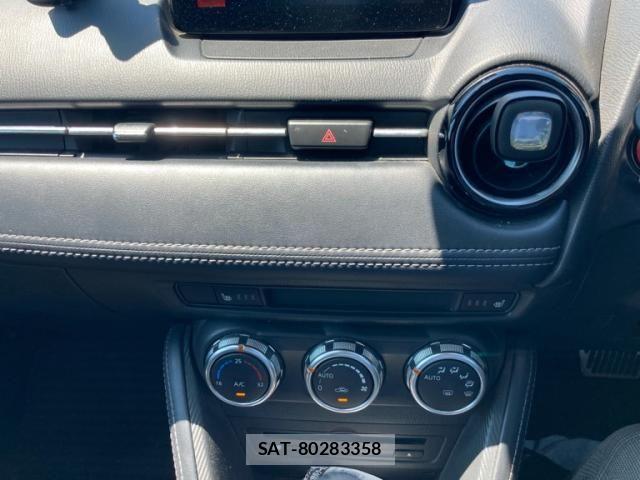 Mazda DEMIO 2018-02 7250553-23