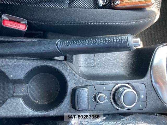 Mazda DEMIO 2018-02 7250553-25