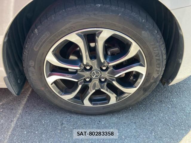 Mazda DEMIO 2018-02 7250553-5
