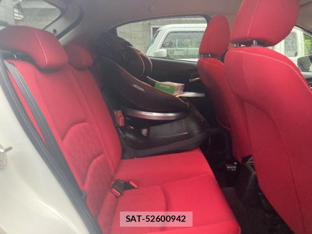 Mazda DEMIO 2015-11 7250552-11