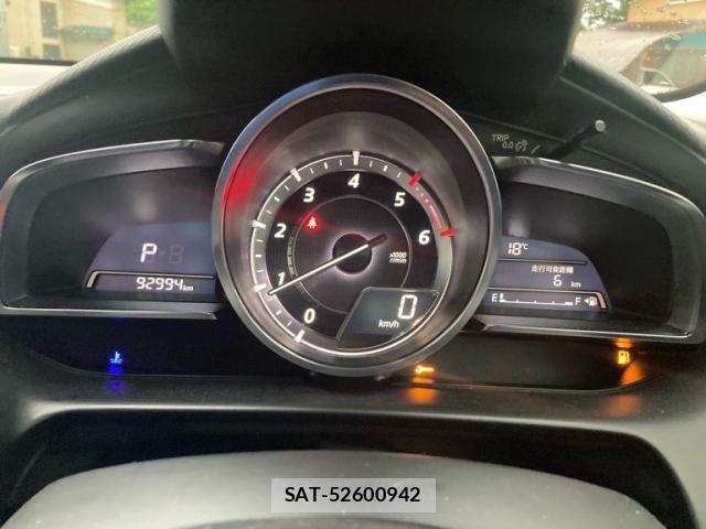 Mazda DEMIO 2015-11 7250552-16
