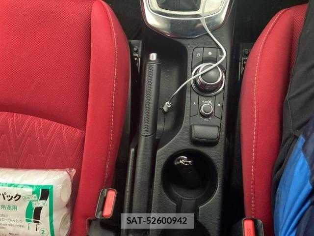 Mazda DEMIO 2015-11 7250552-22