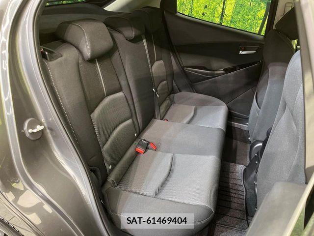 Mazda DEMIO 2017-02 7250554-8