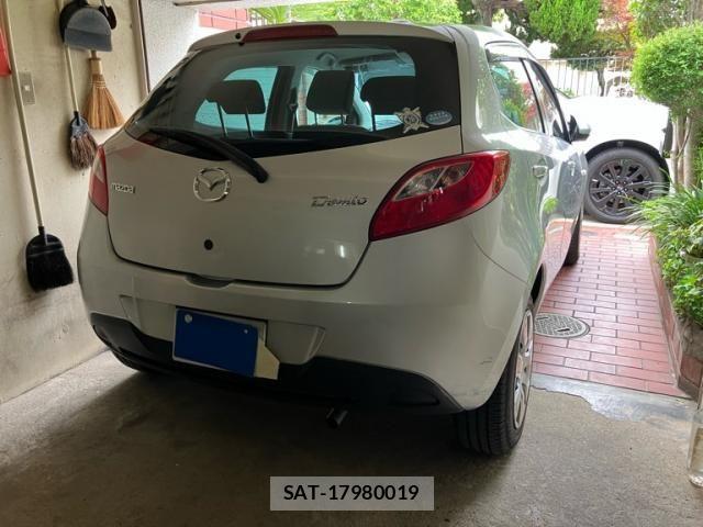 Mazda DEMIO 2010-06 7271356-1