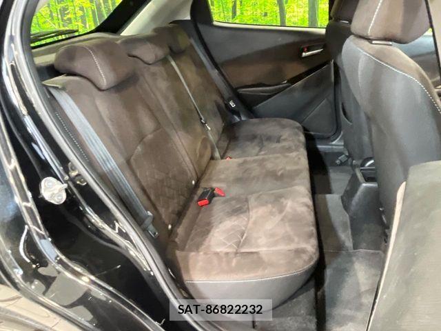 Mazda DEMIO 2018-08 7271828-8