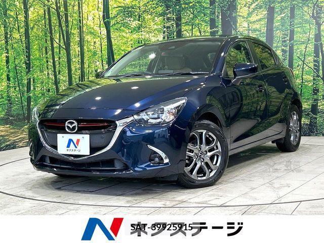 Mazda DEMIO 2018-04 7326769-0