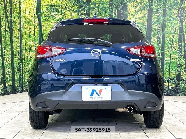 Mazda DEMIO 2018-04 7326769-14