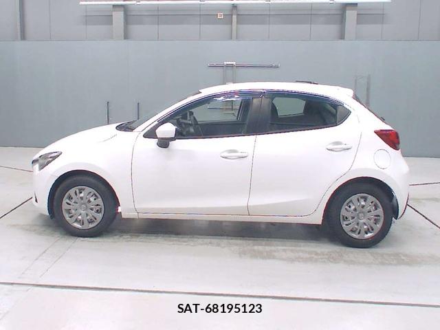 Mazda DEMIO 2019 7335632-1