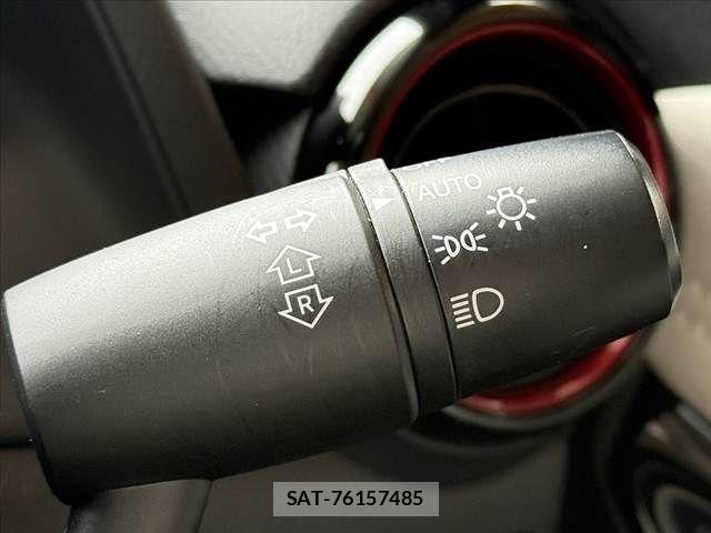 Mazda DEMIO 2017-12 7326771-23