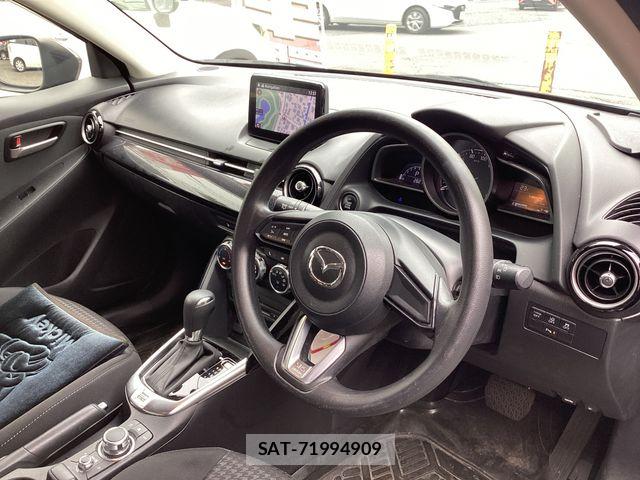 Mazda DEMIO 2019-08 7326770-1