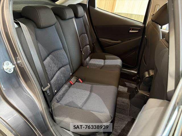 Mazda DEMIO 2015-05 7326780-9