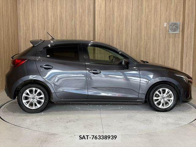 Mazda DEMIO 2015-05 7326780-17