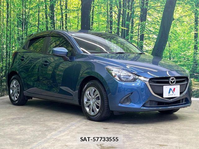 Mazda DEMIO 2017-10 7326779-15
