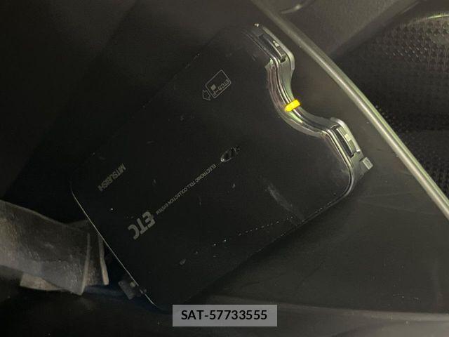 Mazda DEMIO 2017-10 7326779-6