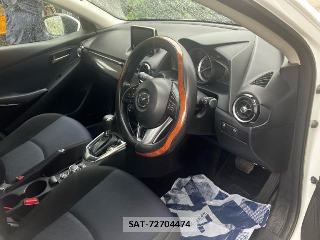 Mazda DEMIO 2016-03 7326788-9