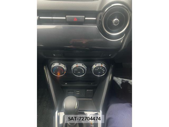 Mazda DEMIO 2016-03 7326788-18