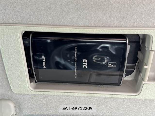 Mazda DEMIO 2015-03 7357564-5