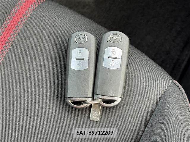 Mazda DEMIO 2015-03 7357564-6