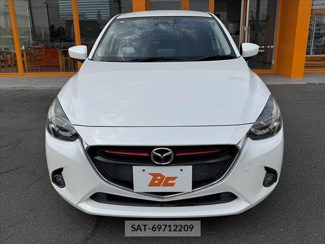 Mazda DEMIO 2015-03 7357564-8