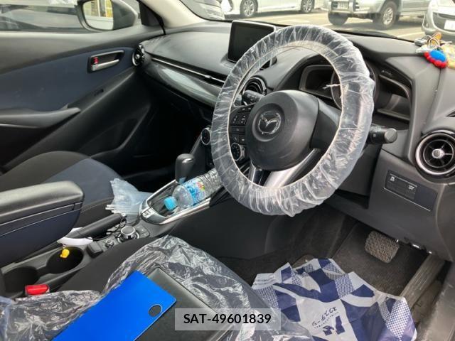 Mazda DEMIO 2015-07 7357568-15