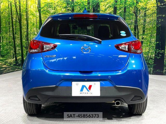 Mazda DEMIO 2018-01 7357563-14