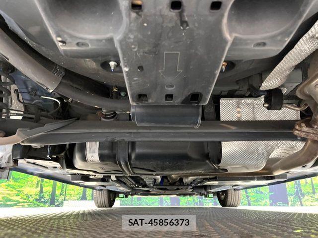 Mazda DEMIO 2018-01 7357563-18