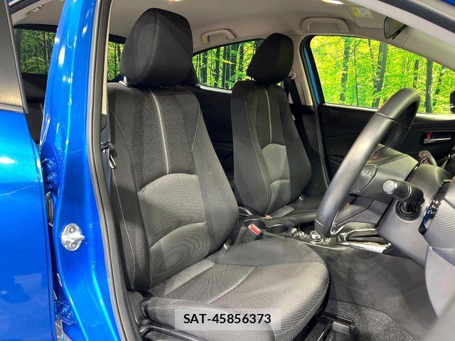 Mazda DEMIO 2018-01 7357563-7