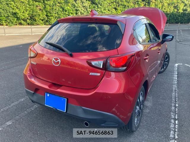 Mazda DEMIO 2016-05 7357570-9