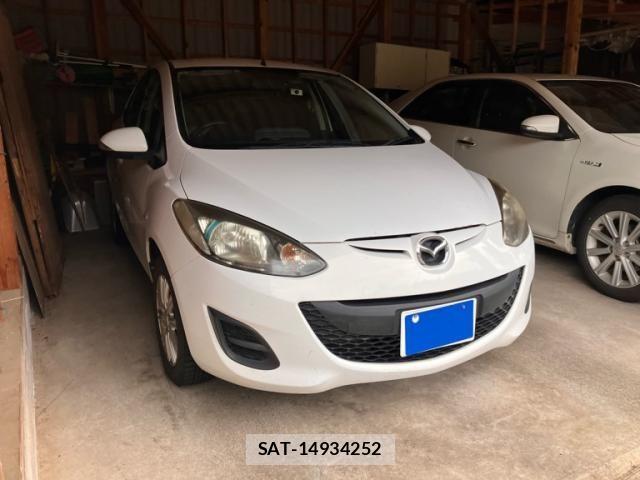 Mazda DEMIO 2013-02 7357569-1