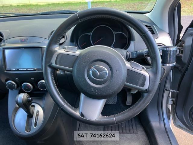Mazda DEMIO 2010-09 7357574-17