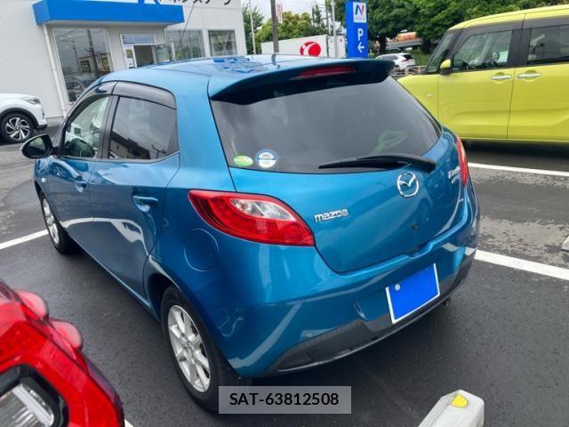 Mazda DEMIO 2011-07 7357567-3