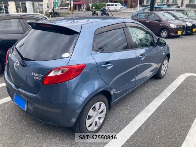 Mazda DEMIO 2013-12 7357572-1