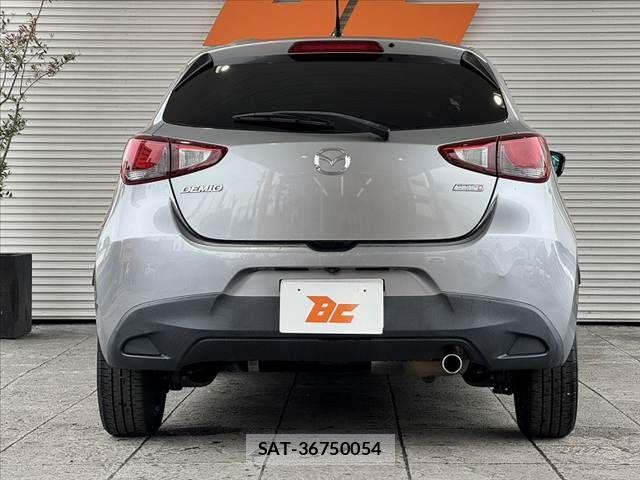 Mazda DEMIO 2015-09 7357565-13
