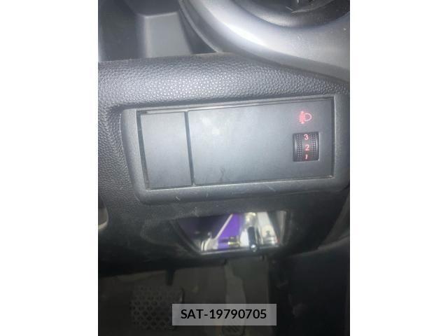 Mazda DEMIO 2009-05 7357577-17
