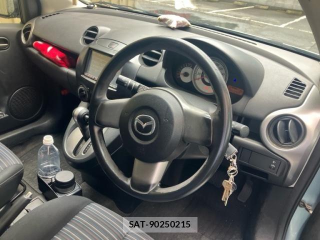 Mazda DEMIO 2010-01 7357579-11