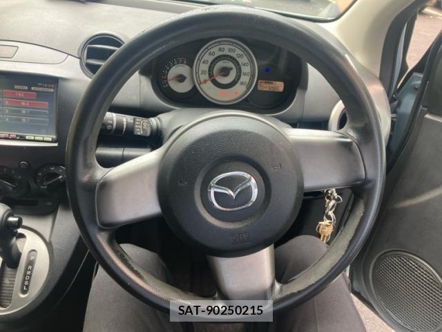 Mazda DEMIO 2010-01 7357579-13
