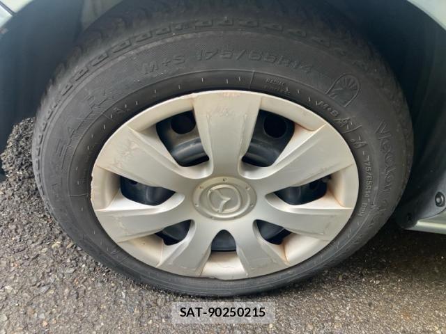 Mazda DEMIO 2010-01 7357579-4