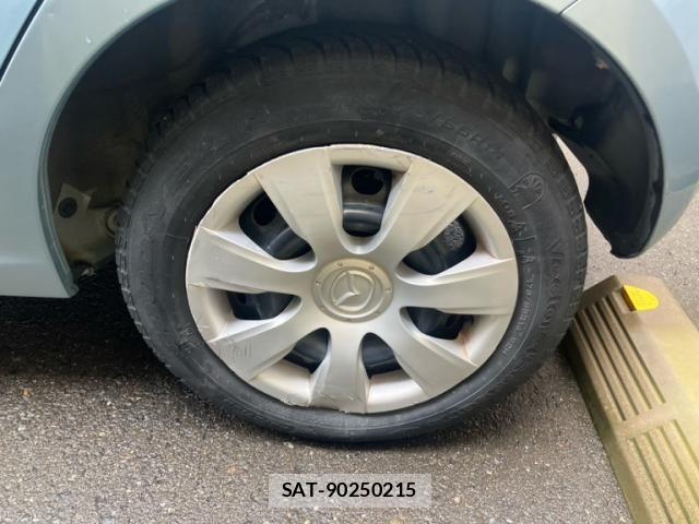 Mazda DEMIO 2010-01 7357579-5
