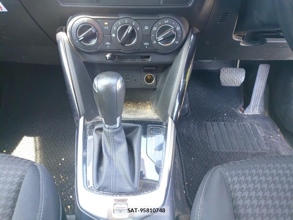 Mazda DEMIO 2019-05 7344863-8