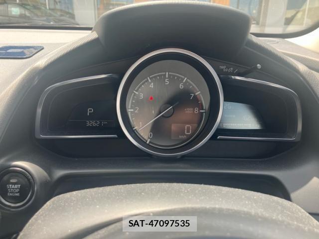 Mazda DEMIO 2018-05 7391969-14