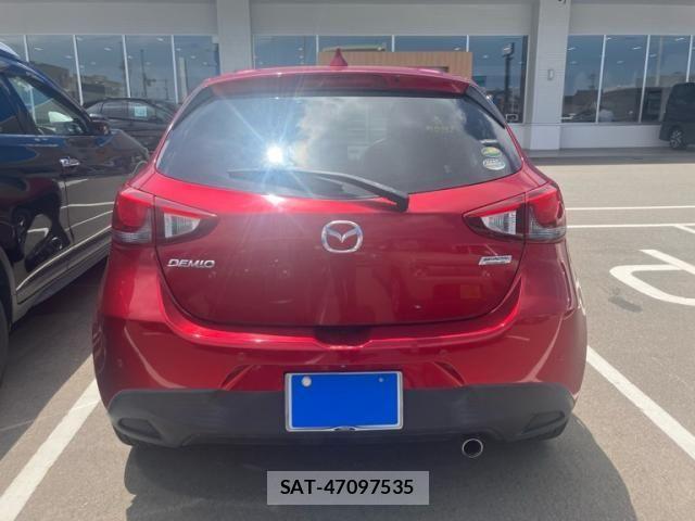 Mazda DEMIO 2018-05 7391969-3