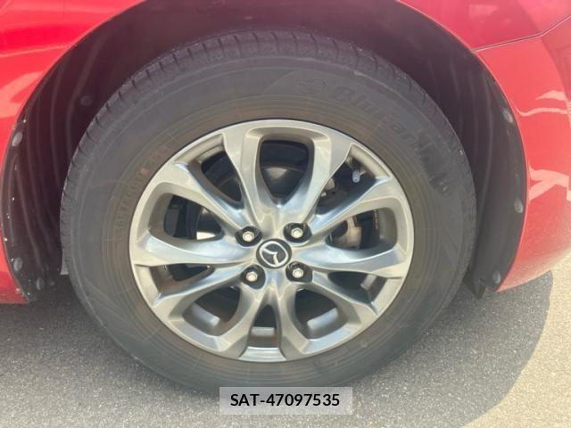Mazda DEMIO 2018-05 7391969-6